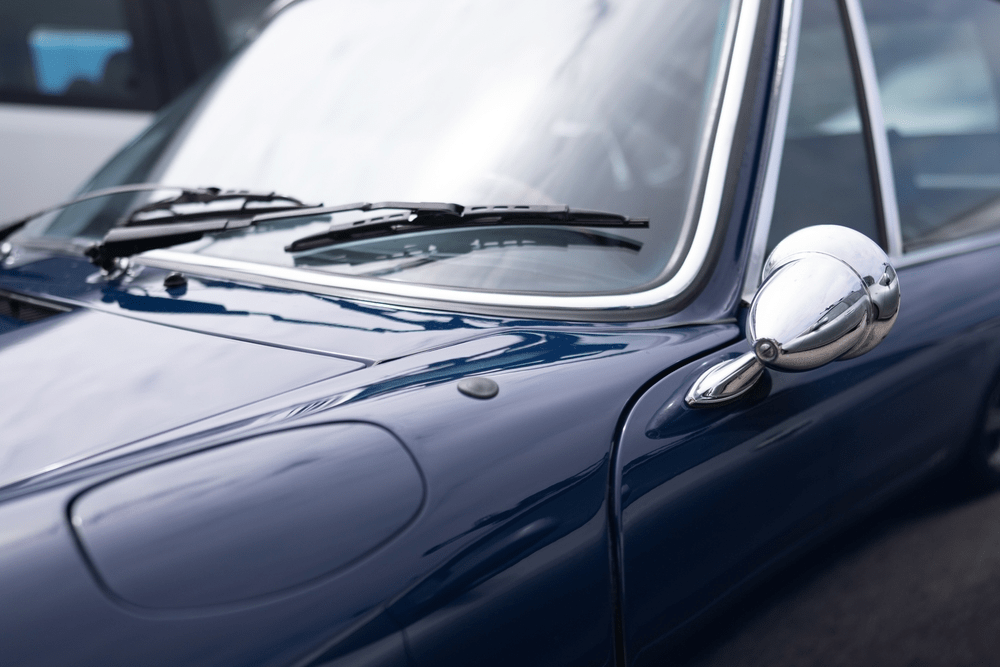 Why Choose Local Specialists for Custom Windshield Replacement - auto glass repair new orleans