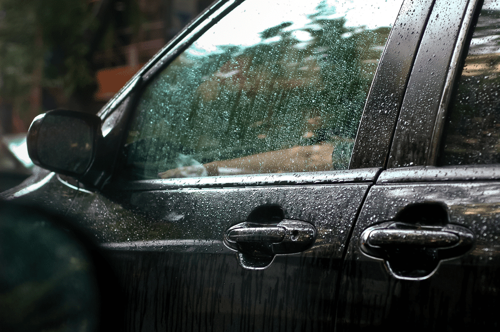 5 Best Ways to Prevent Rainwater Seepage Car Window Damage - auto glass repair new orleans