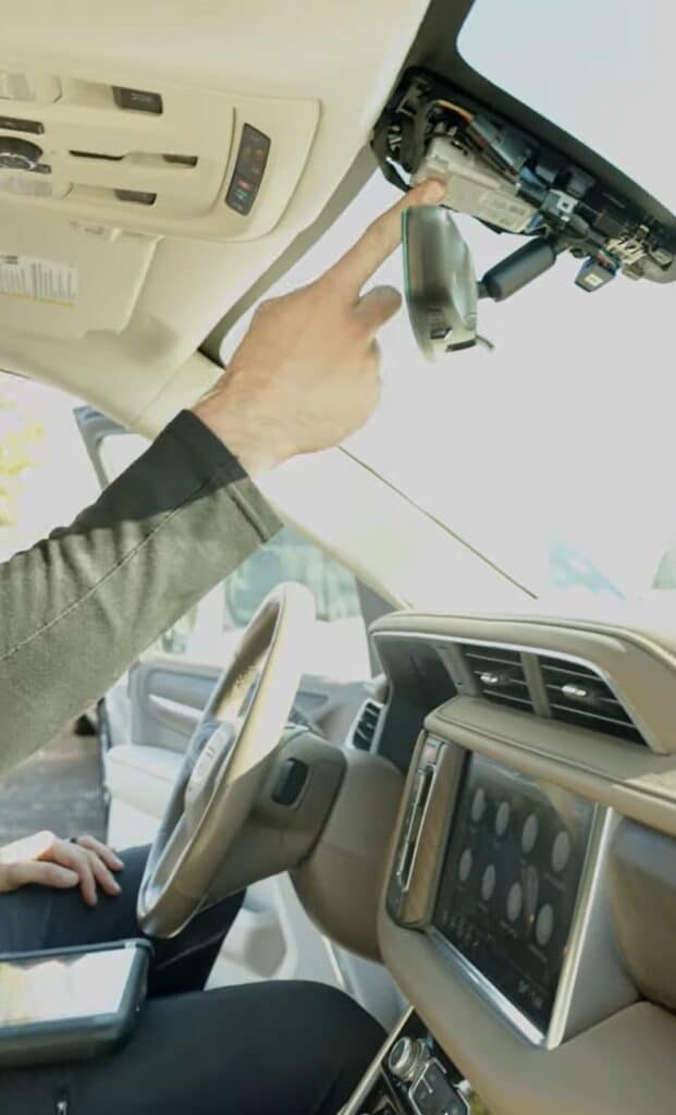 kenner auto glass services - apex auto glass -