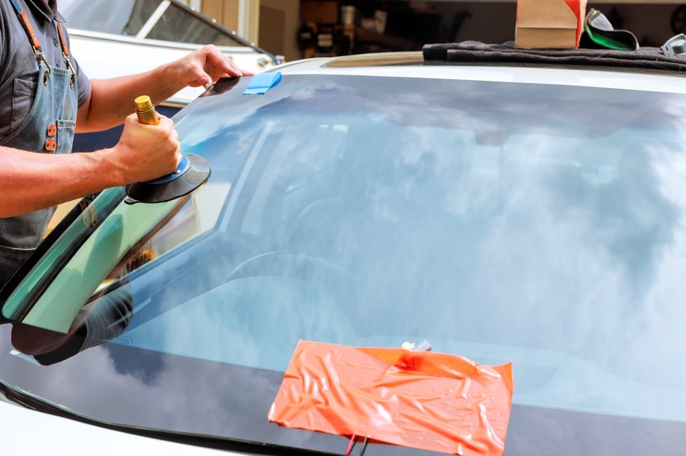 windshield replacement in kenner