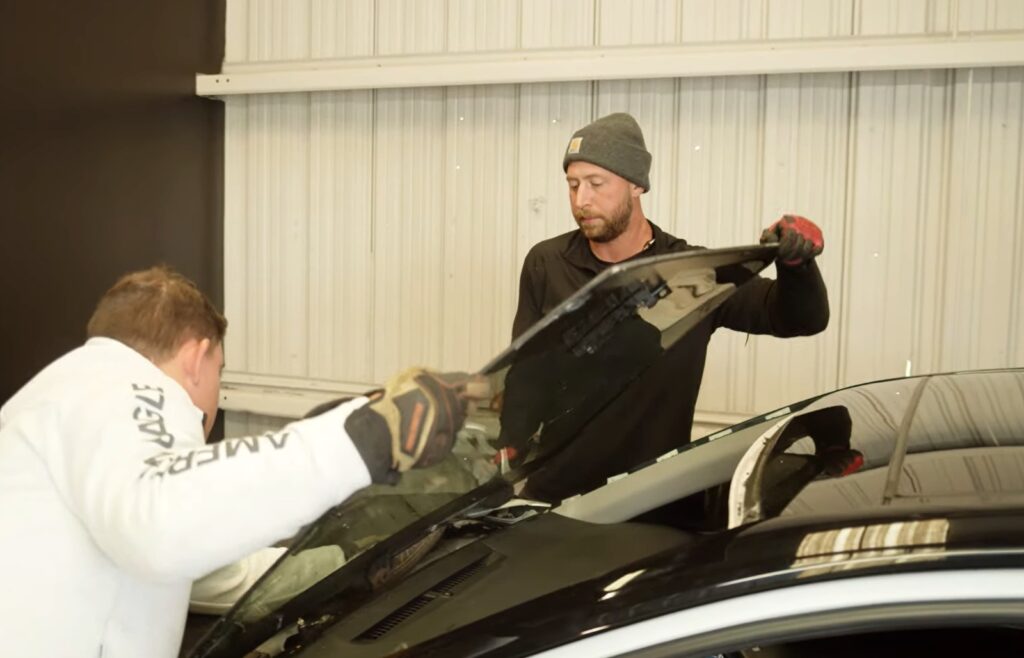mobile auto glass repair - apex auto glass in st rose
