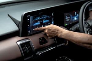 Why Modern Car Repairs Take Longer Than They Used To - auto glass repair in kenner - apex auto glass