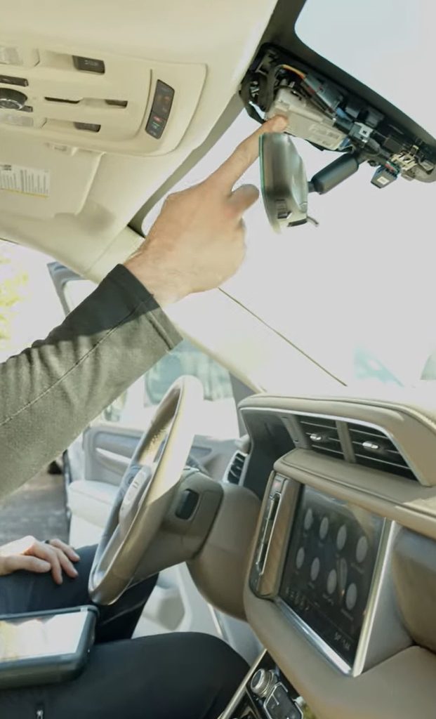 The Importance of Proper Windshield Calibration Tools After Replacement - apex auto glass